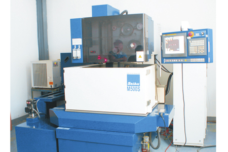 熱熔標(biāo)線(xiàn)